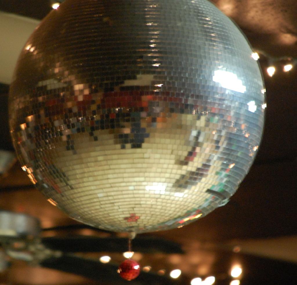 Mirrored Dance Ball